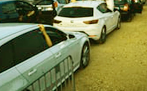 �^܇չ������