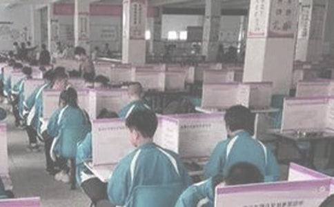 ����Ů�����(y��u)�ŵĳ��Z