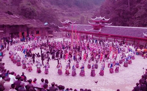 �����俼��(y��u)�����ģ������ǻ۴�������