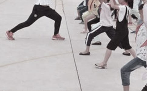 ���w���̌W(xu��)�c�����������x��з���