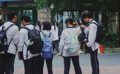 �P(gu��n)�ڳ��ЌW(xu��)����(g��)���u(p��ng)�Z(y��)�R����ͨ��50�䣩
