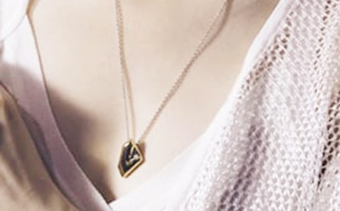 �錚�V���(bi��o)�Z�����x300�䣩